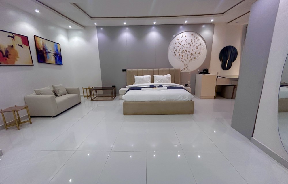 Diplomatic Suite Room